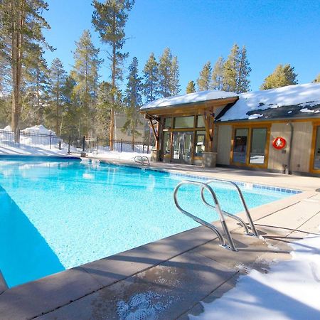 Pinecreek #E - 3 Bedroom - Pool And Hot Tub Access - Close To Town - Shuttle To Slopes Breckenridge Εξωτερικό φωτογραφία