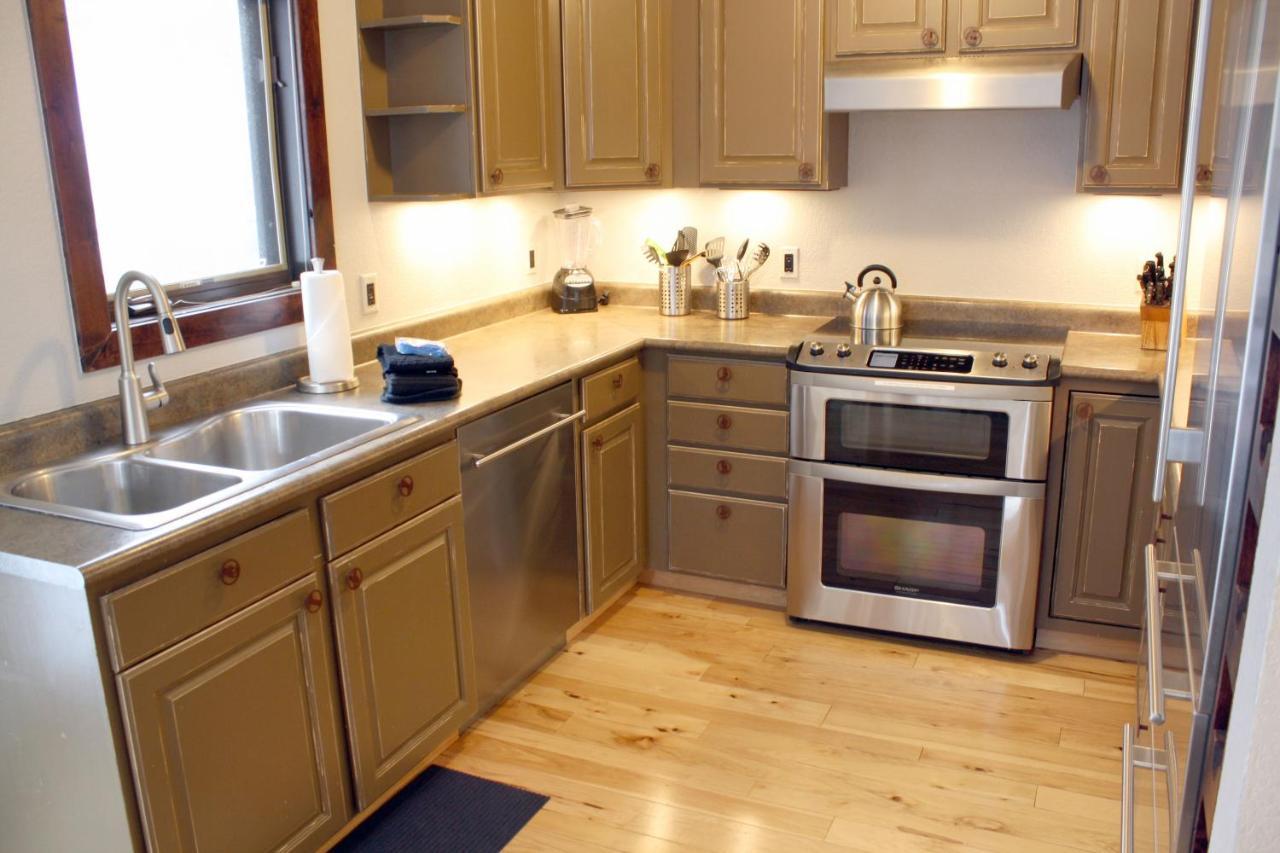 Pinecreek #E - 3 Bedroom - Pool And Hot Tub Access - Close To Town - Shuttle To Slopes Breckenridge Εξωτερικό φωτογραφία