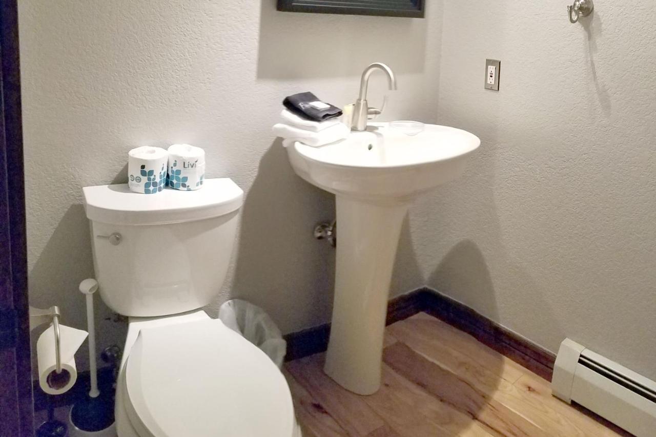 Pinecreek #E - 3 Bedroom - Pool And Hot Tub Access - Close To Town - Shuttle To Slopes Breckenridge Εξωτερικό φωτογραφία